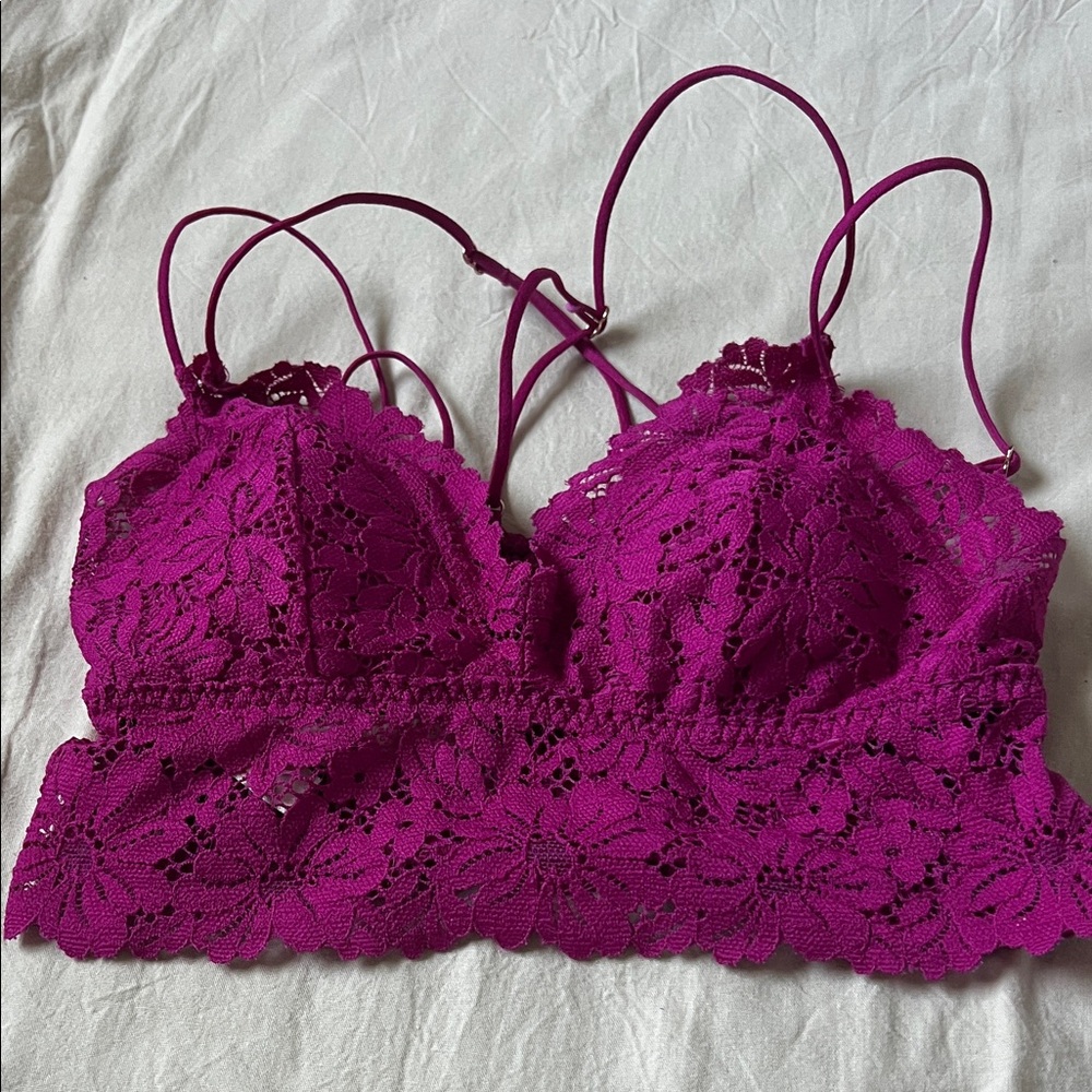 PINK Victoria's Secret Magenta Lace Bralette